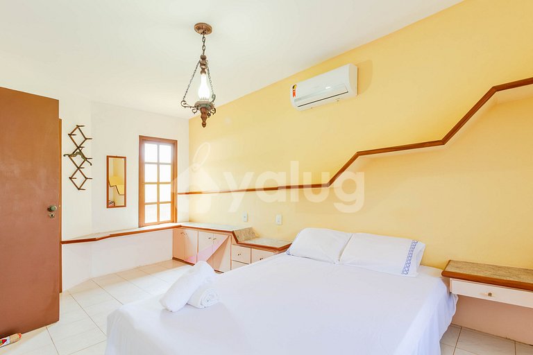 Maravillosa Casa 5/4 en Guarajuba a 200m de la playa