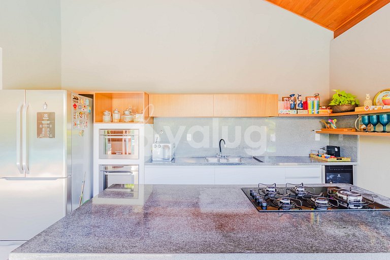 PF23 Excelente Casa 5 Suítes - Praia do Forte