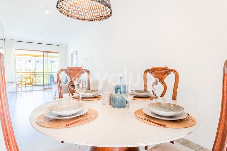 IT37 Excellent Village with 3 Suites Beachfront - Itacimirim