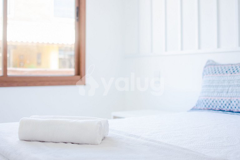 IT37 Excellent Village with 3 Suites Beachfront - Itacimirim