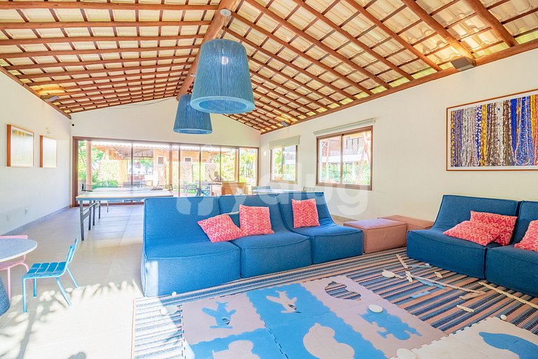 IT37 Excellent Village with 3 Suites Beachfront - Itacimirim