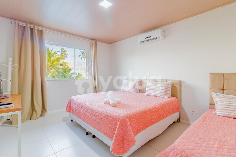 GB04 Casa 7 Quartos Pé na Areia c/ Diarista Incluso