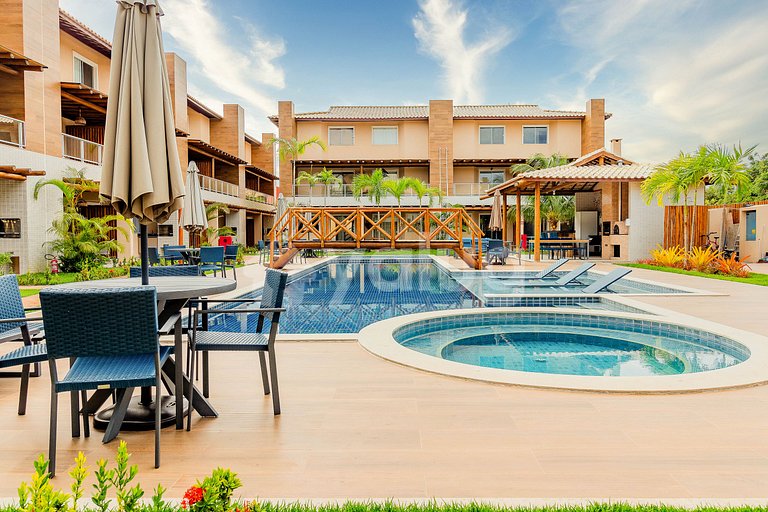 Triplex 4/4 a 350m de Praia do Surf - Itacimirim