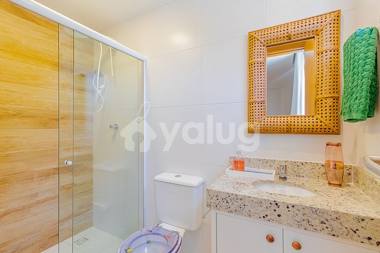 Triplex 4/4 a 350m de Praia do Surf - Itacimirim