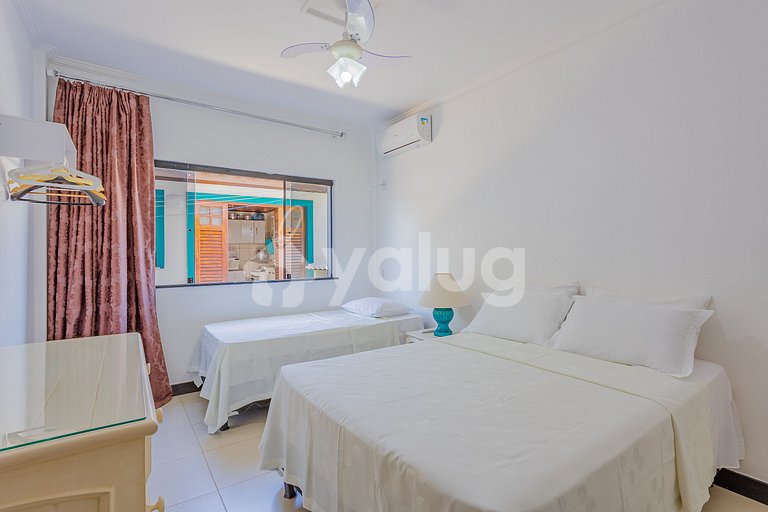 Casa 7 Dormitorios a 50m de la Playa - Guarajuba