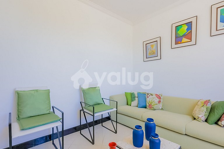 Casa 8 Dormitorios a 50m de la Playa - Guarajuba