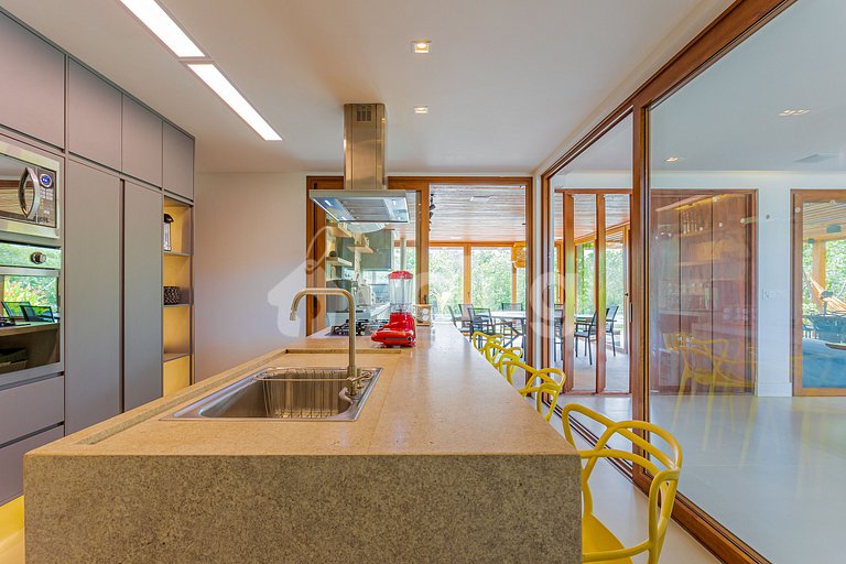 High Standard House 6 Suites - Condomínio Praia Bella