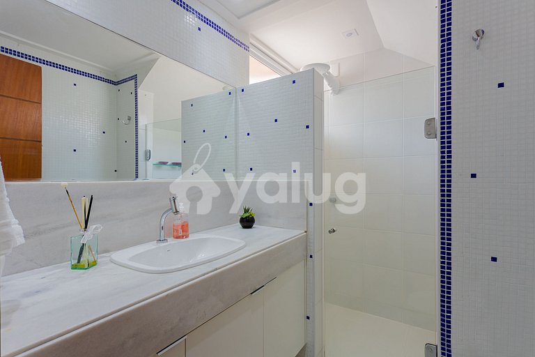 Excellent House 6 Suites 350m from the Beach