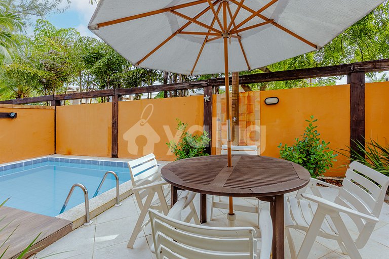 Beautiful 4-Suite House 300m from the Beach, Itacimirim