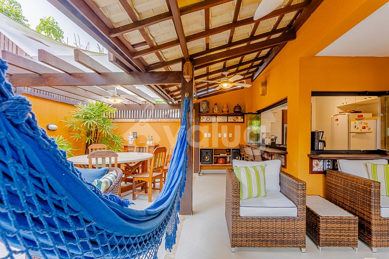 Preciosa casa de 4 suites a 300 m de la playa, Itacimirim.