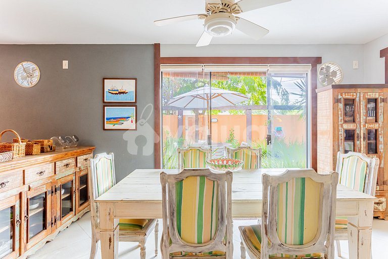 Linda Casa 4 Suítes a 300m da Praia, Itacimirim