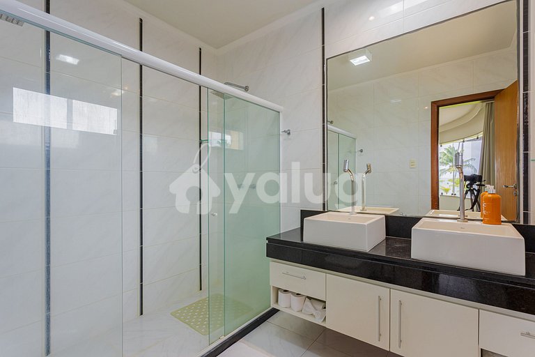 Casa 8 Suites, 50m de la Playa con Mucama Incluida Guarajuba