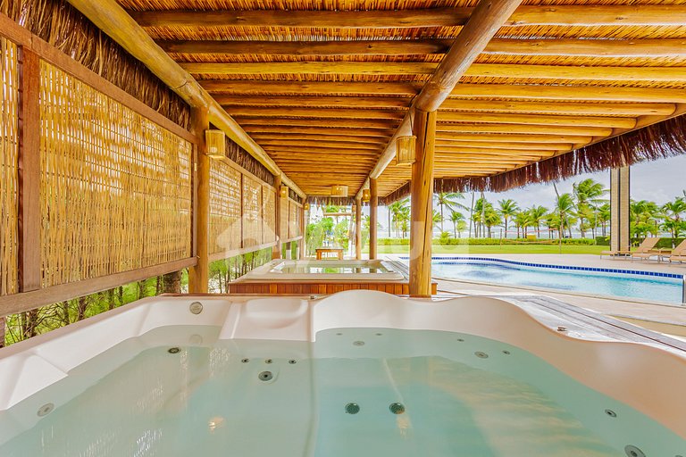 House 8 Suites 50m from the Beach with Maid Included Guaraju