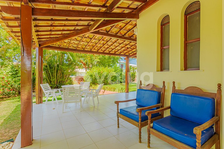 Excelente Casa de 5 Dormitorios - Guarajuba
