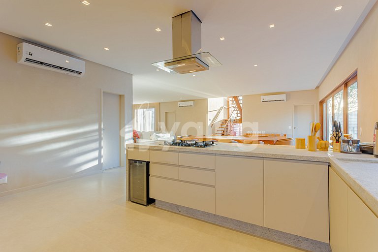 Casa Alto Padrão com 5 Suítes - Reserva de Sauípe