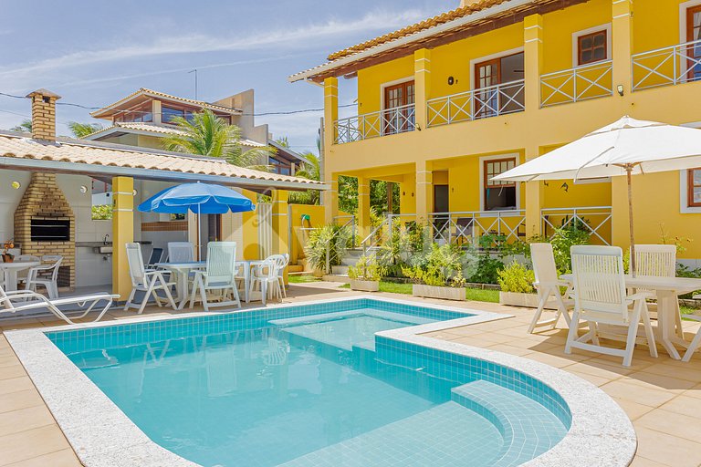 GB16 House 6 Suites 50m from the Beach - Cleaner Included