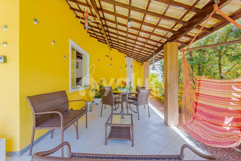 GB16 House 6 Suites 50m from the Beach - Cleaner Included