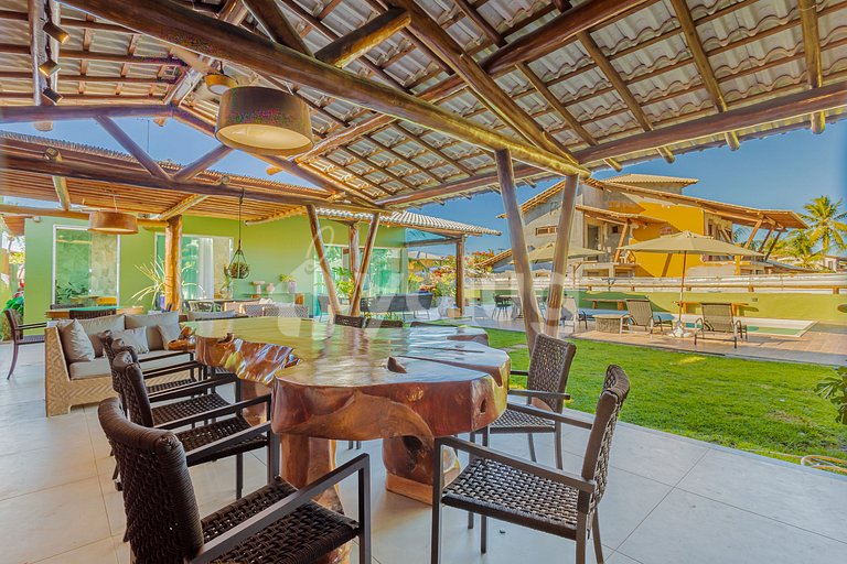 Excelente Casa de 6 Dormitorios a 600m de la Playa