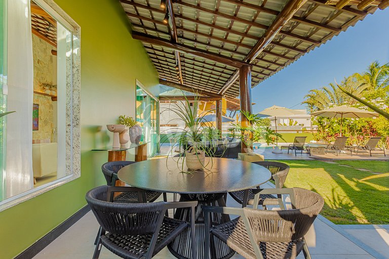 Excelente Casa de 6 Dormitorios a 600m de la Playa