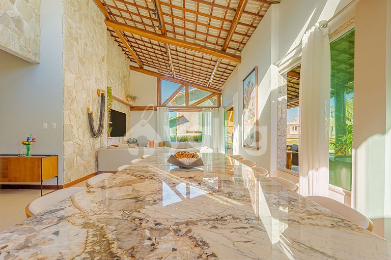 Excelente Casa de 6 Dormitorios a 600m de la Playa