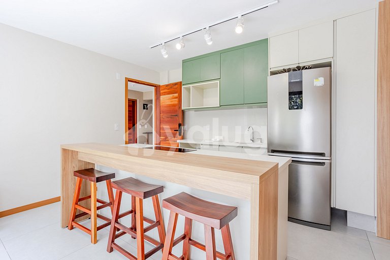 Modern and Cozy Apt 600m from the Beach