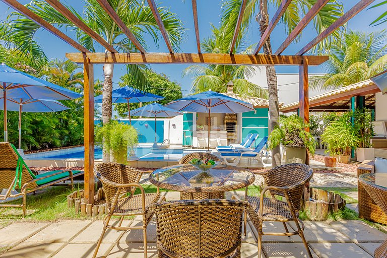 Casa 7 Dormitorios a 50m de la Playa - Guarajuba