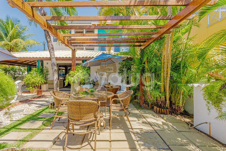 Casa 7 Dormitorios a 50m de la Playa - Guarajuba