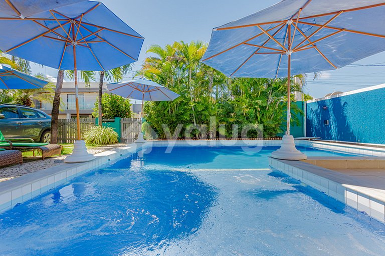 Casa 8 Dormitorios a 50m de la Playa - Guarajuba