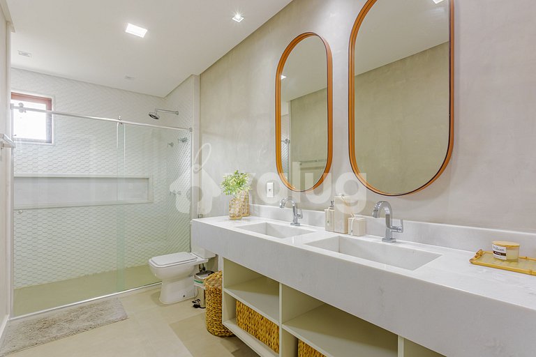 PF76 Casa Alto Estándar 5 Suites Praia Bella