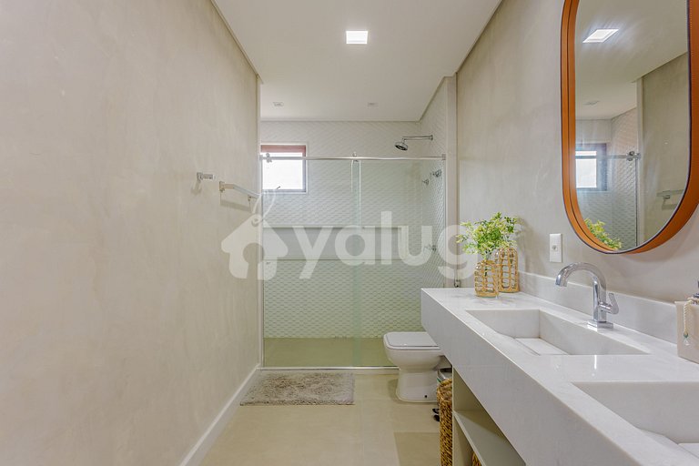 PF76 Casa Alto Padrão 5 Suítes Praia Bella