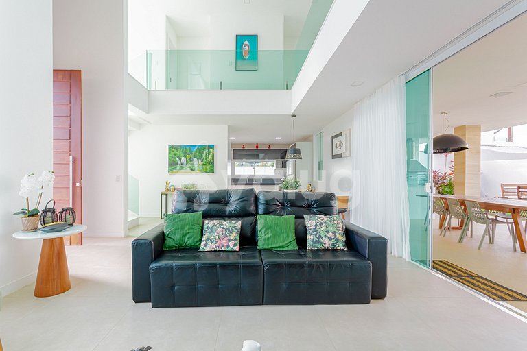 Excelente Casa 7 Suítes a 350m da Praia - Diarista Inclusa