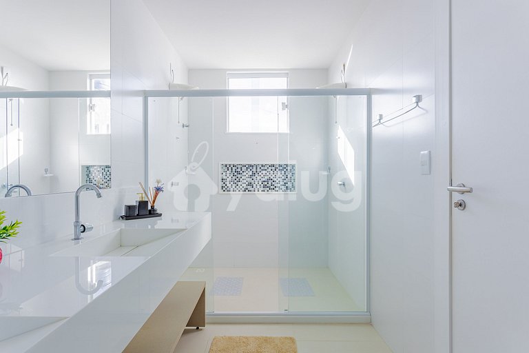 Excelente Casa 7 Suítes a 350m da Praia - Diarista Inclusa