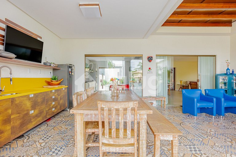 Beautiful House 5 Suites in Paraíso dos Lagos in Guarajuba