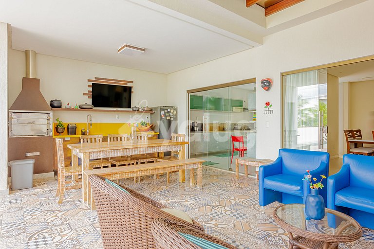Beautiful House 5 Suites in Paraíso dos Lagos in Guarajuba