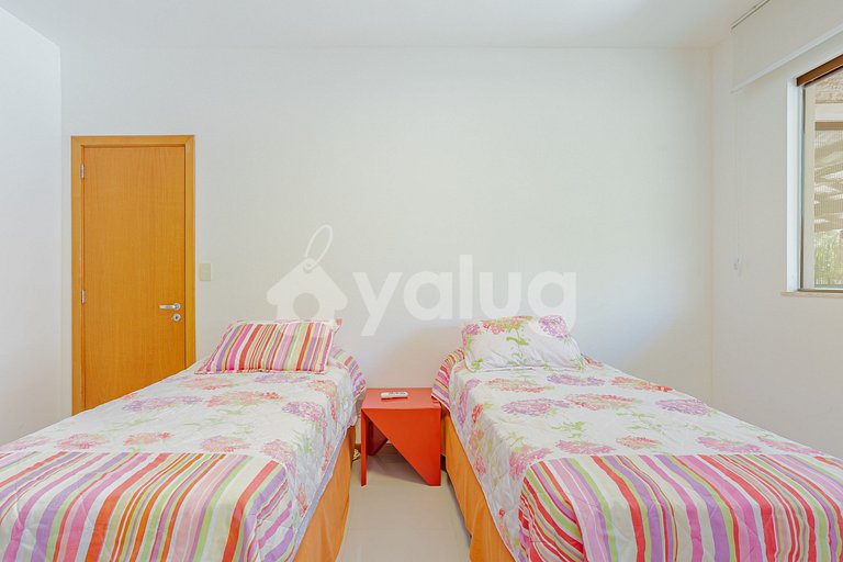 Excelente Casa 4 Suites con piscina en Genipabu - Guarajuba