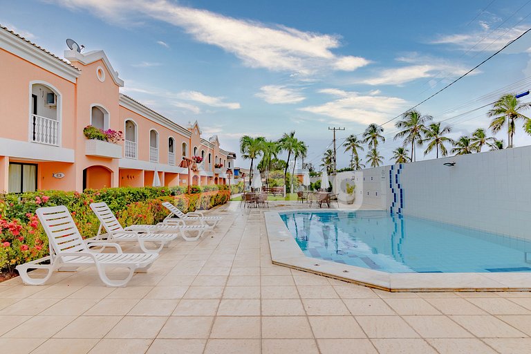 Village 2 Bedrooms, 270m from Guarajuba Beach
