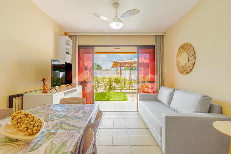 Village 2 Bedrooms, 270m from Guarajuba Beach