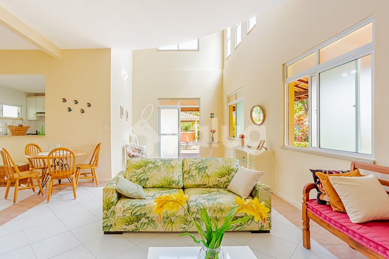 Excelente Casa de 6 Dormitorios - Guarajuba