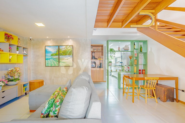 Wonderful 4-Suite Apartment, Right on the Beach, Itacimirim
