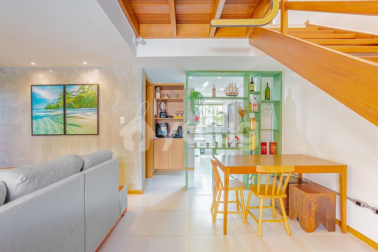 Wonderful 4-Suite Apartment, Right on the Beach, Itacimirim