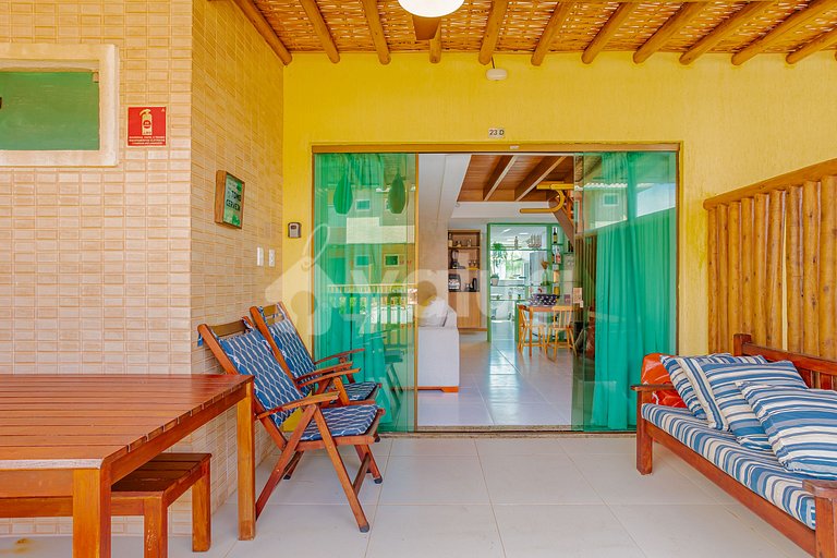 Wonderful 4-Suite Apartment, Right on the Beach, Itacimirim