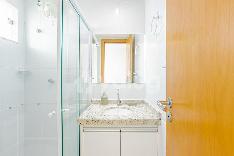 Wonderful 4-Suite Apartment, Right on the Beach, Itacimirim