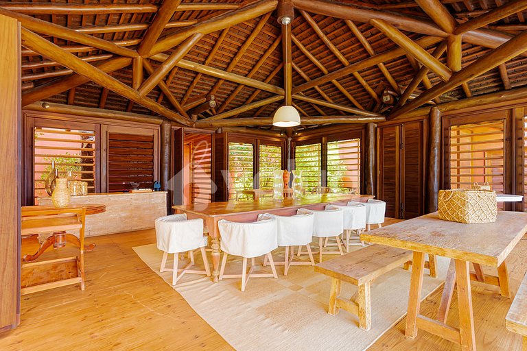 Excelente Mansão 7 Suítes, Pé Na Areia - Busca Vida