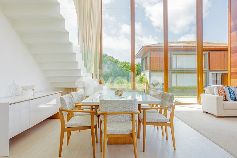 PF86 High Standard House with 7 Suites Praia Bella