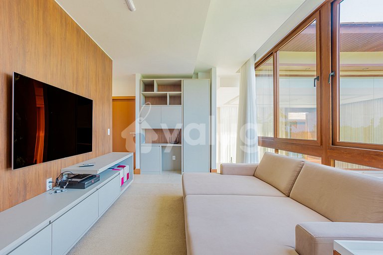 PF86 High Standard House with 7 Suites Praia Bella