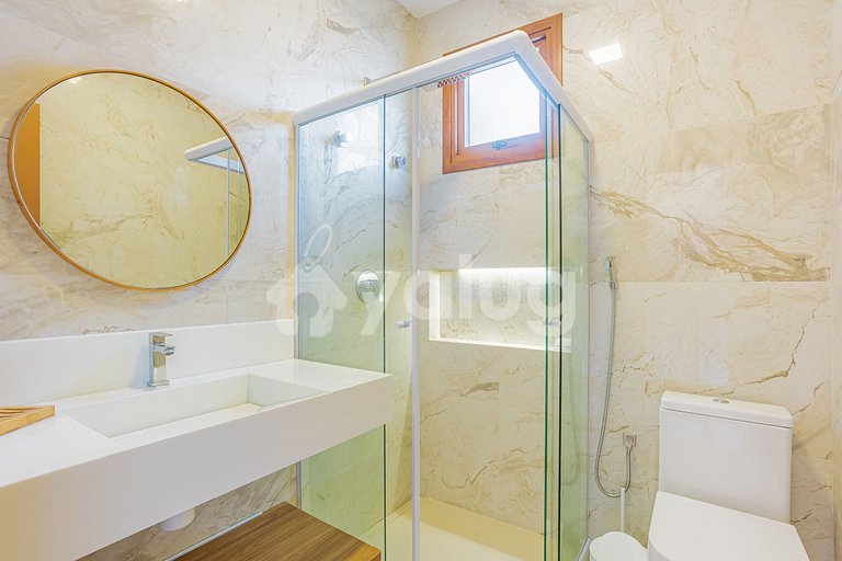 PF86 High Standard House with 7 Suites Praia Bella