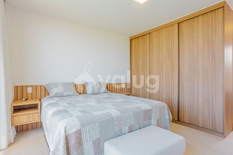 PF86 High Standard House with 7 Suites Praia Bella