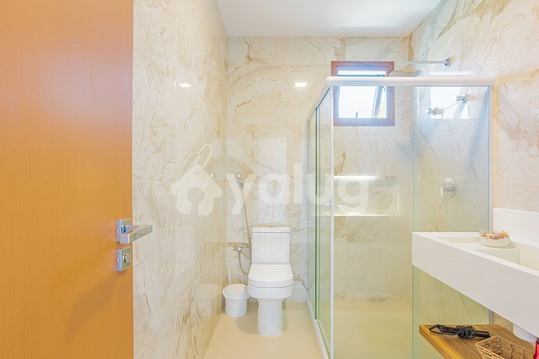 PF86 High Standard House with 7 Suites Praia Bella