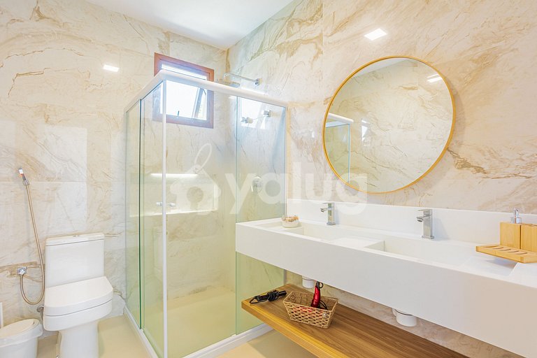 PF86 High Standard House with 7 Suites Praia Bella