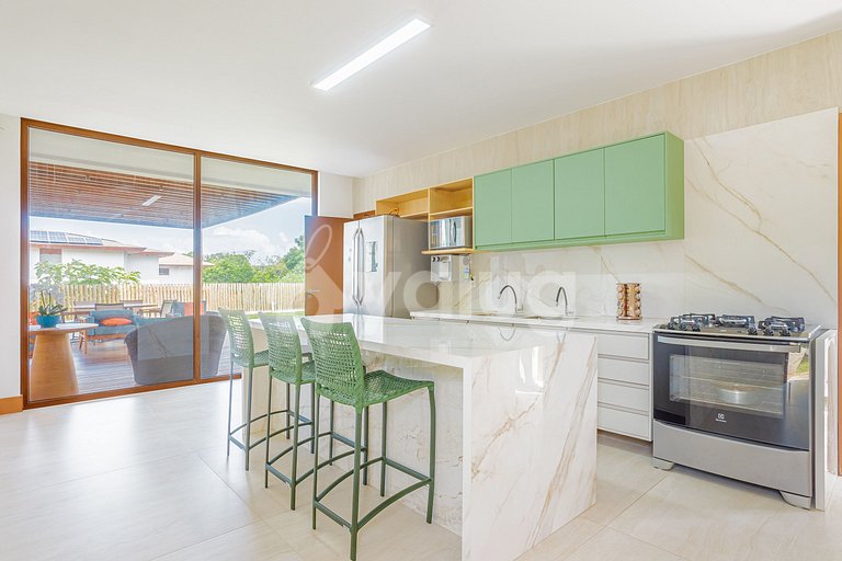 PF86 High Standard House with 7 Suites Praia Bella